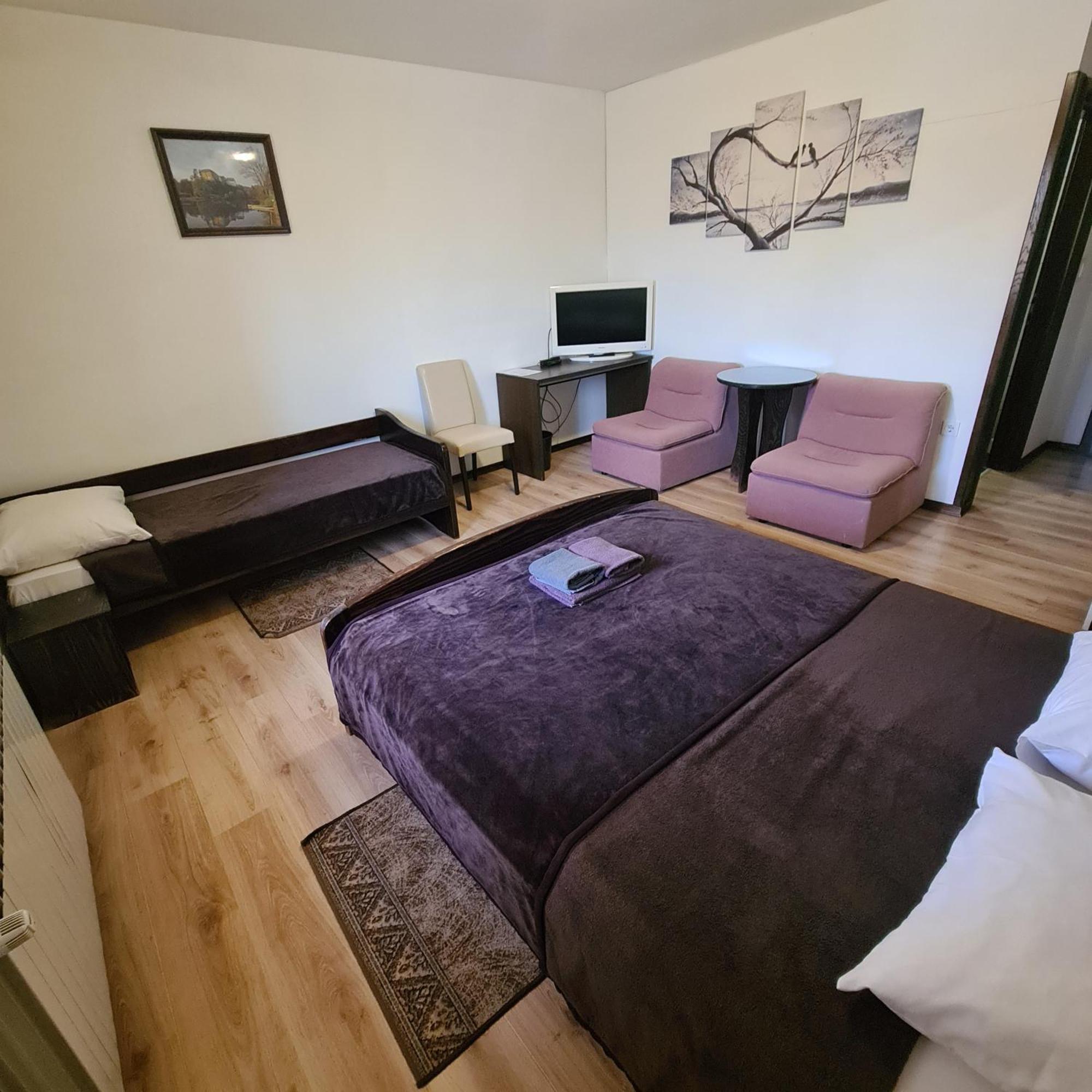 Guesthouse Kod Mosta カルロヴァッツ エクステリア 写真